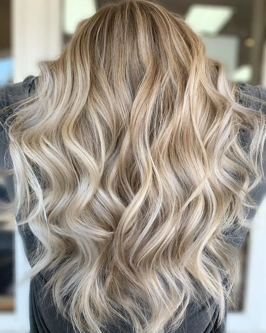 blonde hair with lowlights salon Toujours Belle